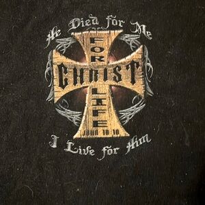 Gently used men’s spiriit shirt